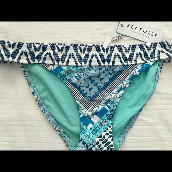 💙👙Seafolly bikini bottoms NWT in fun blue print - Picture 11 of 13